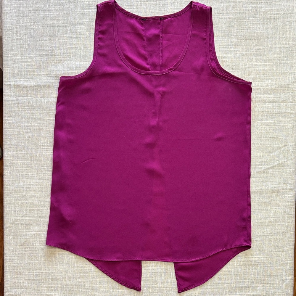 Sleeveless Magenta Top